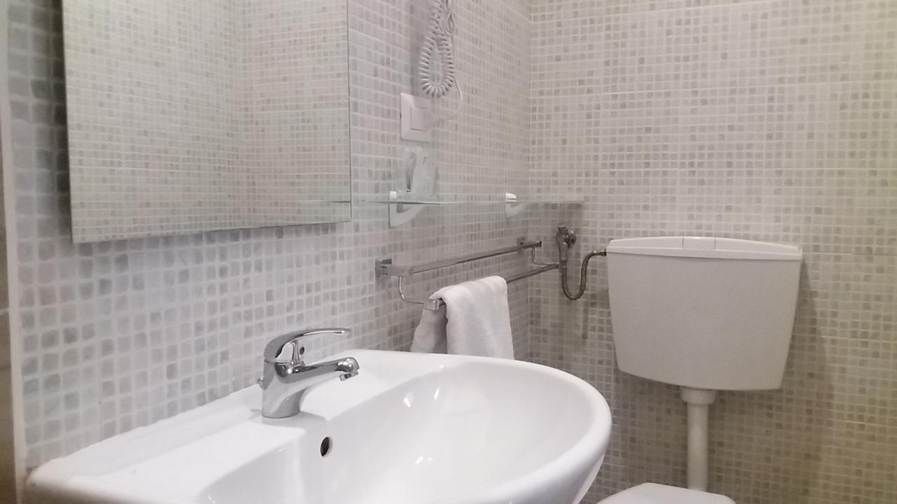 Hotel Leonardo Brindisi Exteriér fotografie